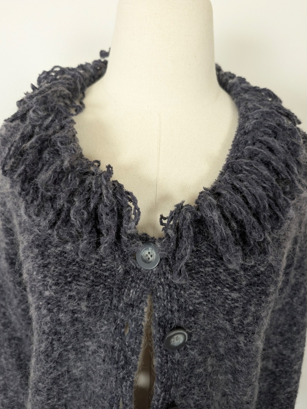90's Grey Knit Cardigan Fringe Size Small Long Sleeve - Picture 3 of 11
